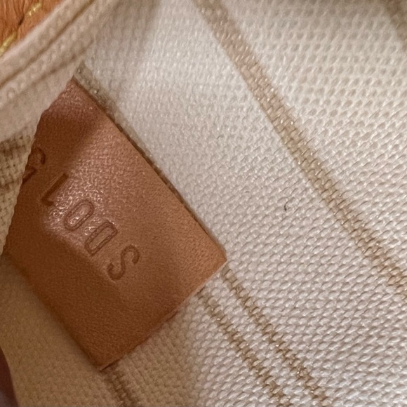 Louis Vuitton Damier Azur Neverfull MM Tote Medium - Picture 5 of 9